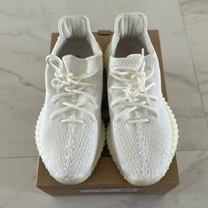 YEEZY BOOST 350 V2